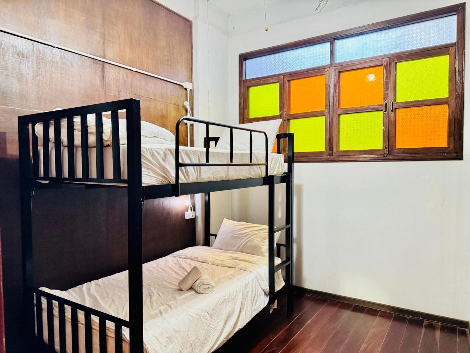 Hotel Collection O Bupamontra Chiangmai à Chiang Mai Extérieur photo
