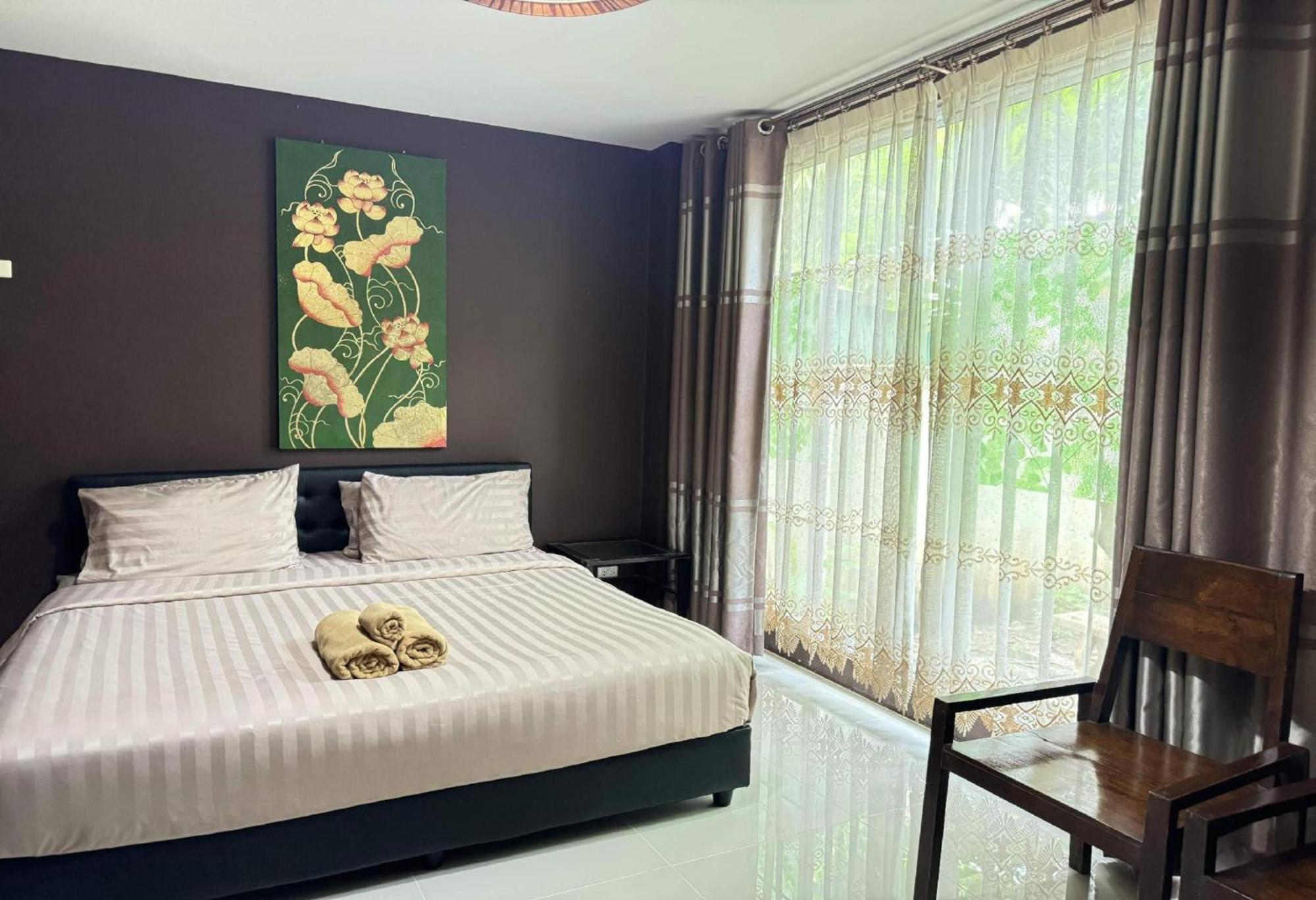 Hotel Collection O Bupamontra Chiangmai à Chiang Mai Extérieur photo